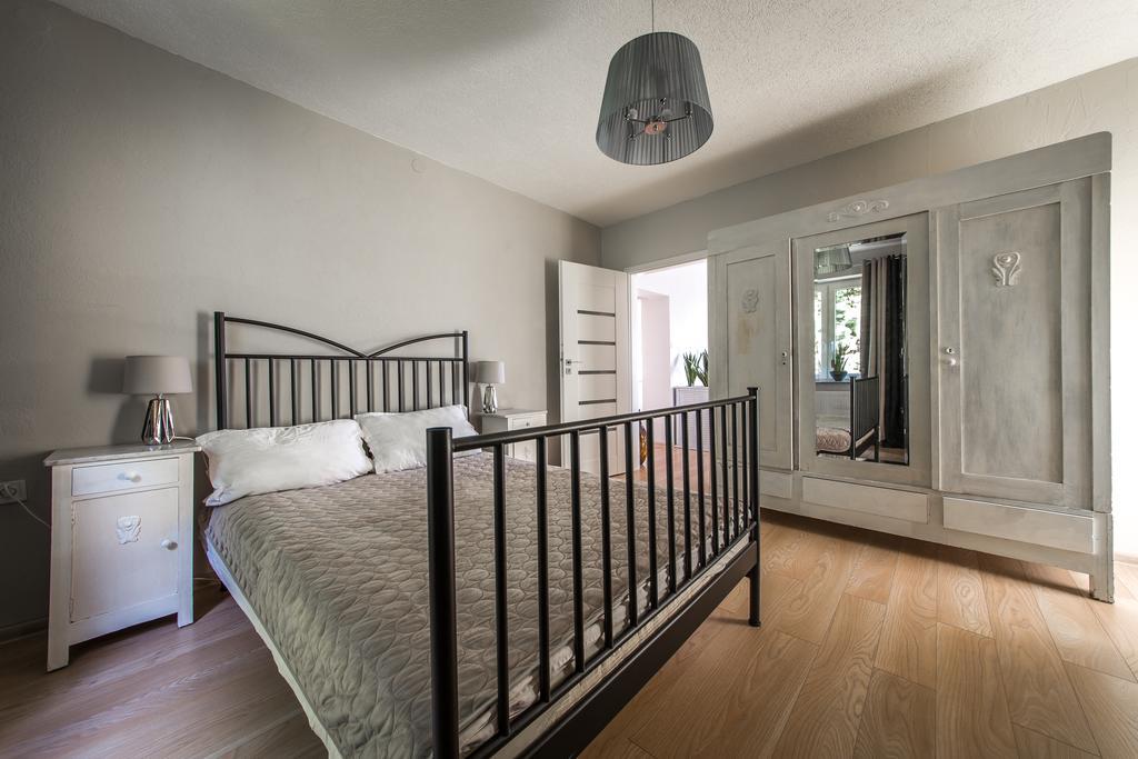 Apartamenty Jablonowa 지엘로나구라 외부 사진