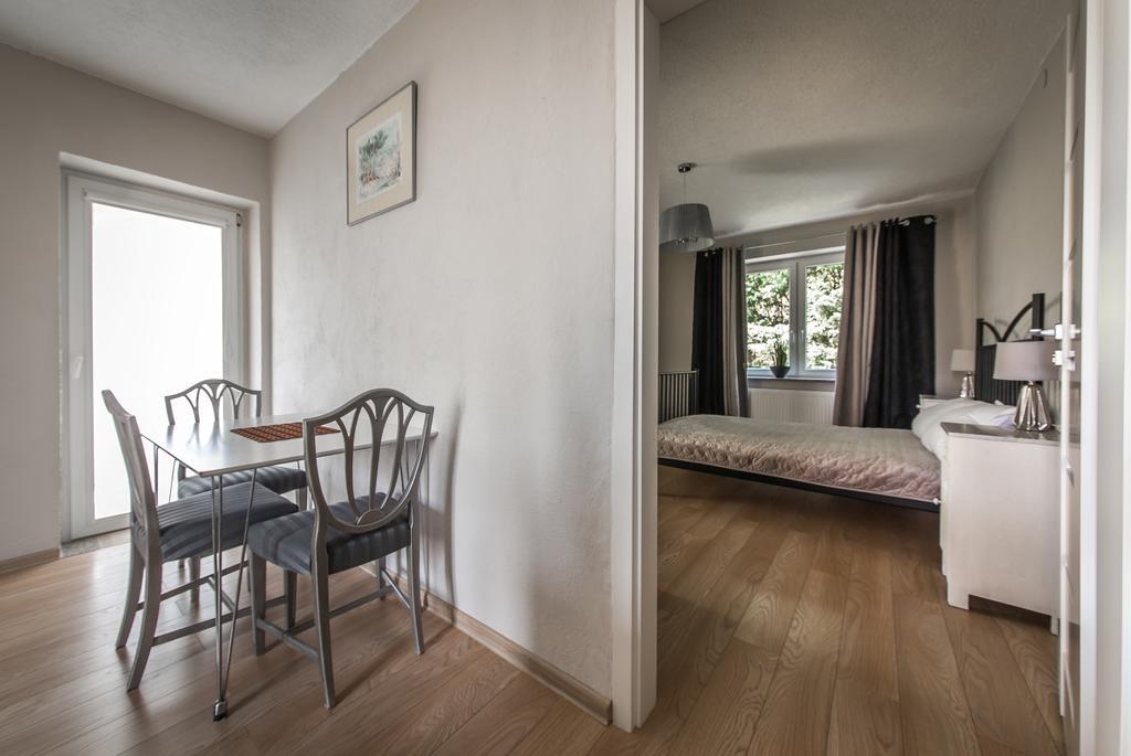 Apartamenty Jablonowa 지엘로나구라 외부 사진