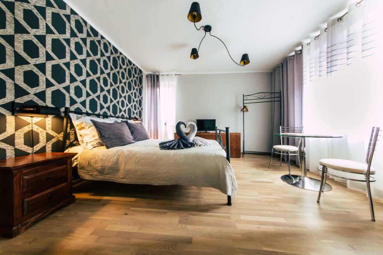 Apartamenty Jablonowa 지엘로나구라 외부 사진