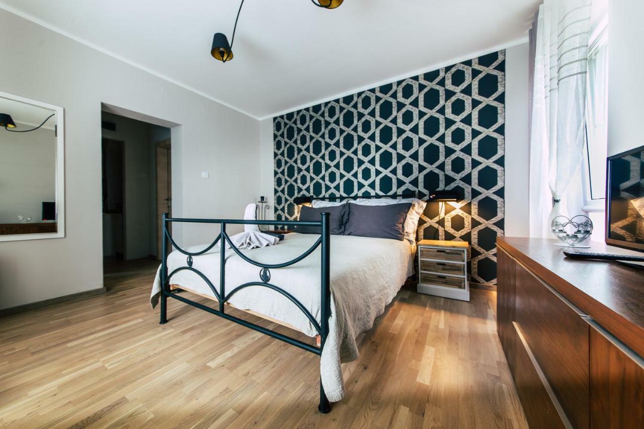 Apartamenty Jablonowa 지엘로나구라 외부 사진